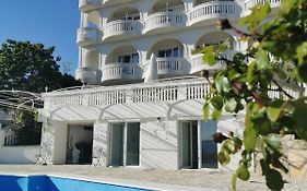 Bellevue Novi Vinodolski 4*